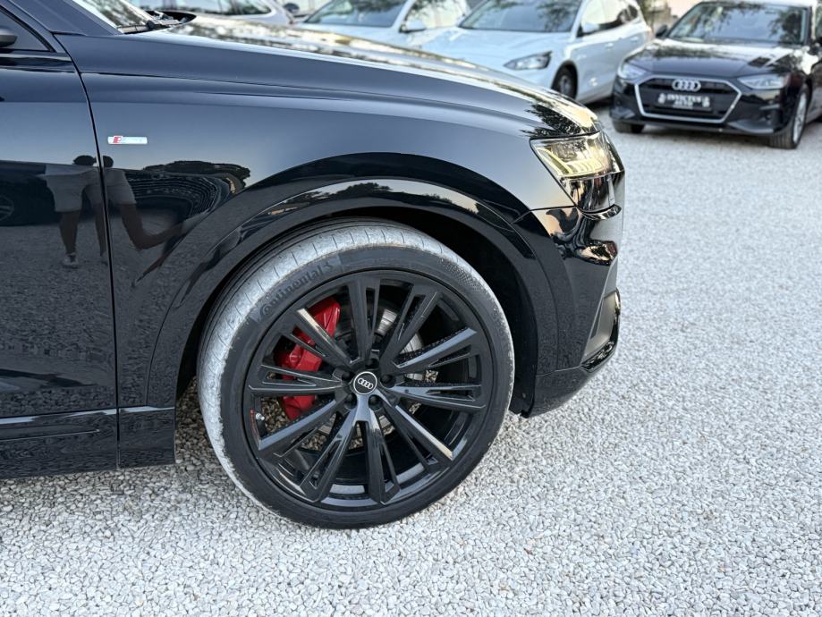AUDI Q8 50 TDI 2022. God - *S-Line* - 286 Ks - 23” - 360• - Night pack, fotografija 8