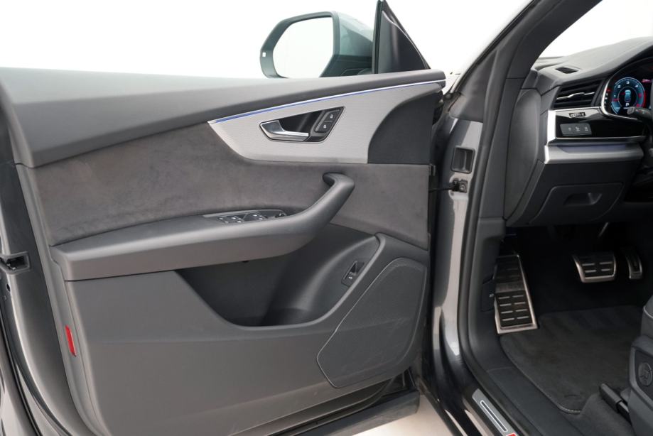 Audi Q8 50 TDI quattro S Line | Cjena uključuje troškove uvoza, fotografija 9