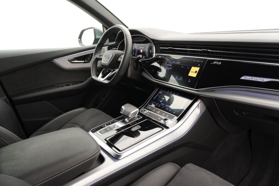 Audi Q8 50 TDI quattro S Line | Cjena uključuje troškove uvoza, fotografija 12