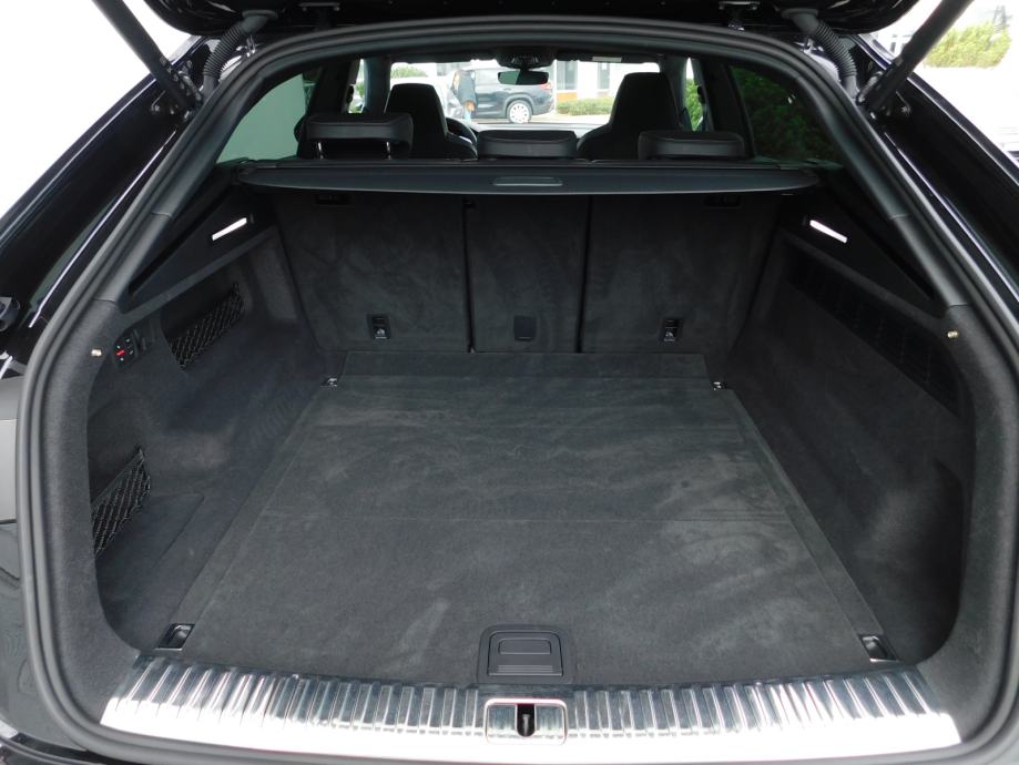 Audi Q8 50TDI quattro tiptronic, fotografija 17