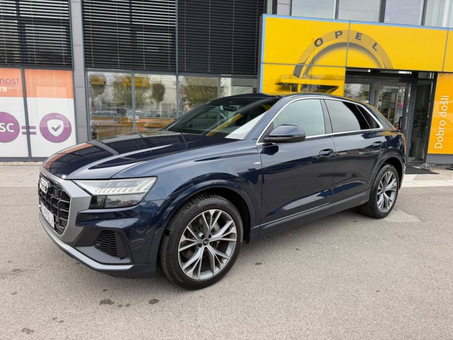 Audi Q8 55 3.0 V6 TFSI Quattro S-Line 250kw reg do 10/27, fotografija 4