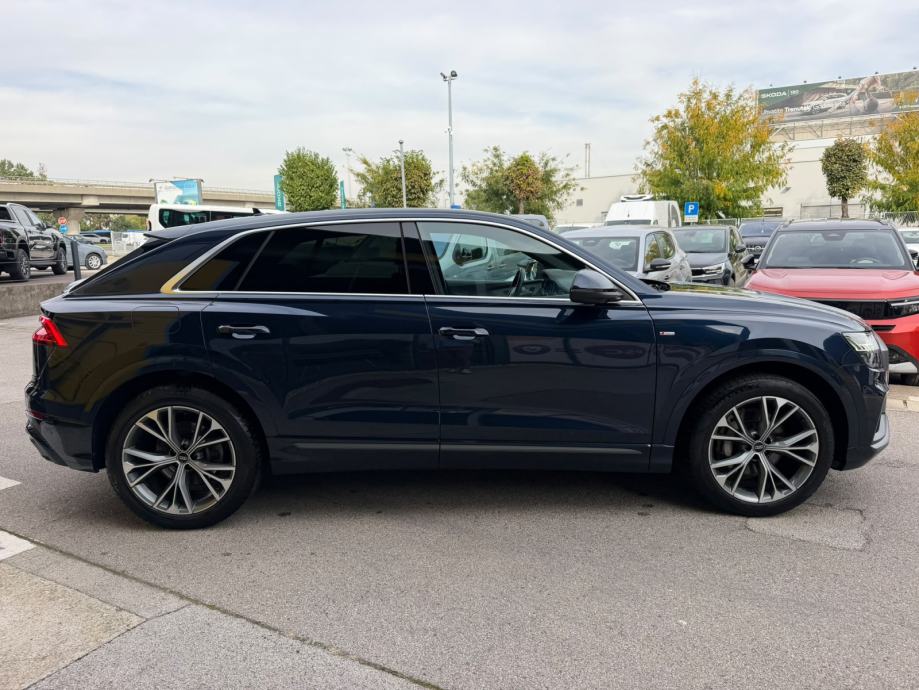 Audi Q8 55 3.0 V6 TFSI Quattro S-Line 250kw reg do 10/27, fotografija 6