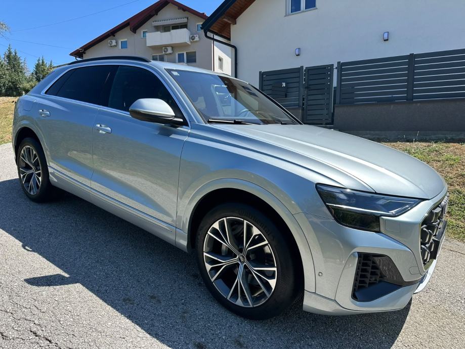 Audi Q8 55 TFSIe MATRIX 360 HUD, fotografija 2