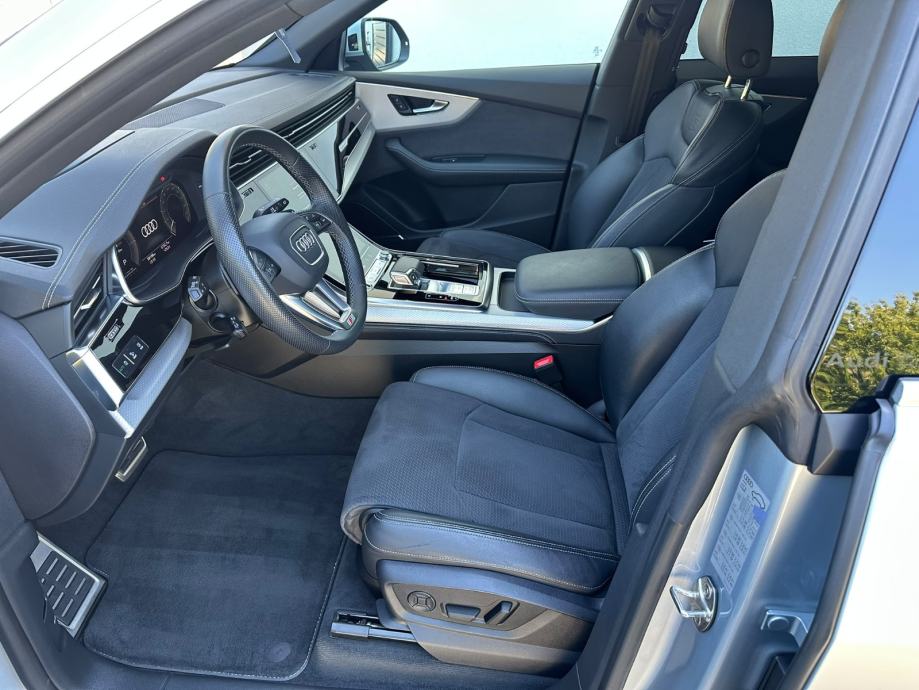Audi Q8 55 TFSIe MATRIX 360 HUD, fotografija 9