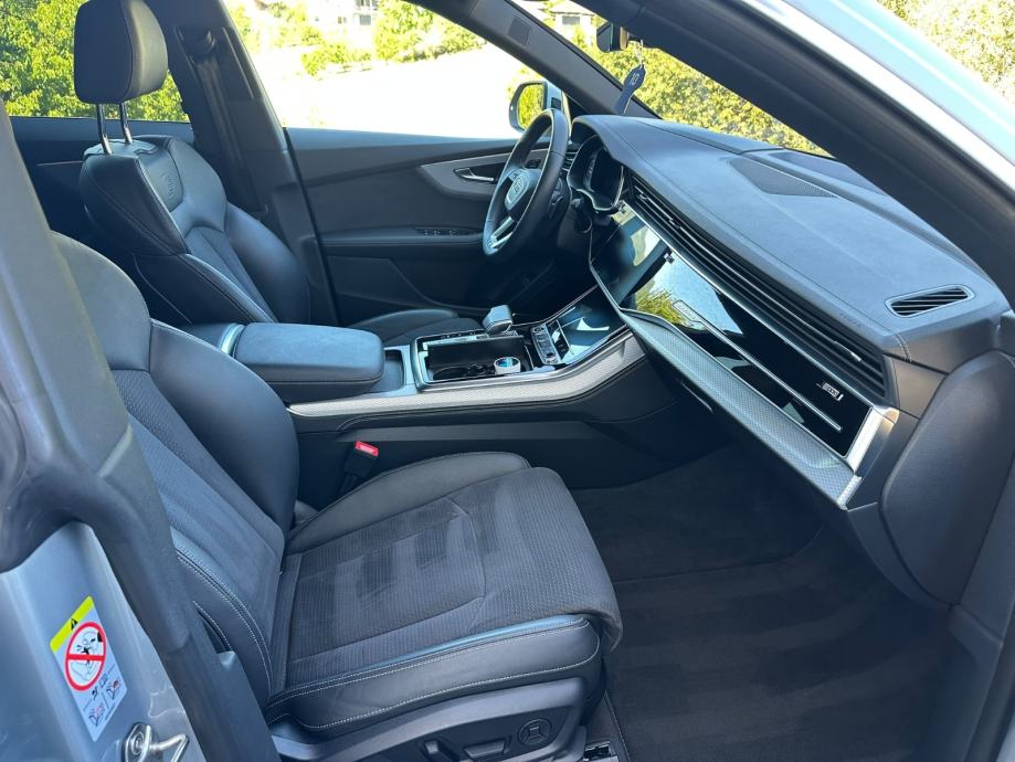 Audi Q8 55 TFSIe MATRIX 360 HUD, fotografija 10