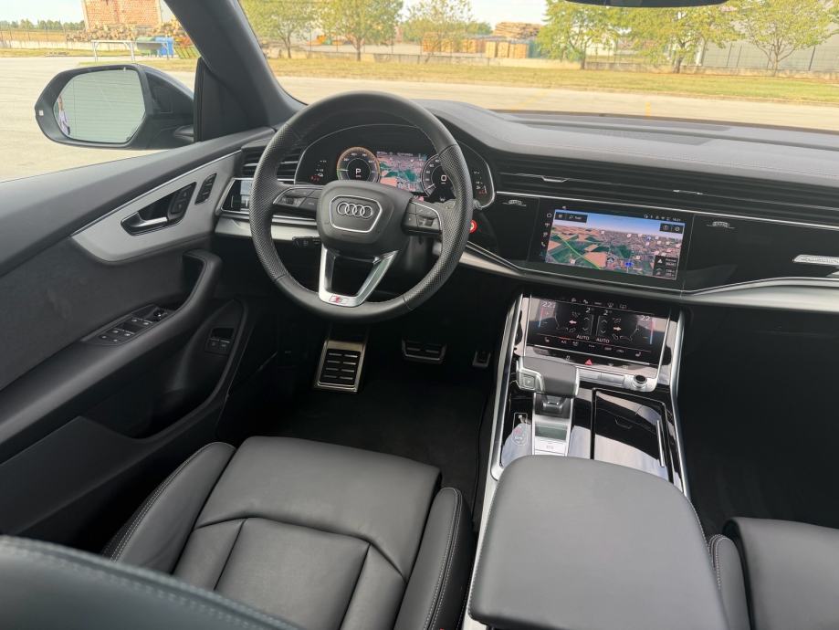 Audi Q8 55 TFSI,3xS-line,black optik plus,panorama,zracni ovjes,pdv, fotografija 16