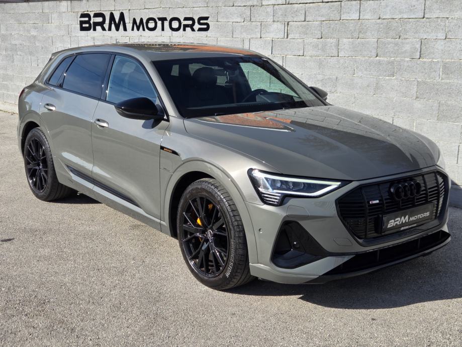 Audi Q8 e-tron 55 Quattro 2xS-LINE -ORANGE BLACK EDITION --2022.g.--, fotografija 3