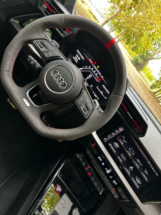 Audi RS3 8Y, fotografija 12