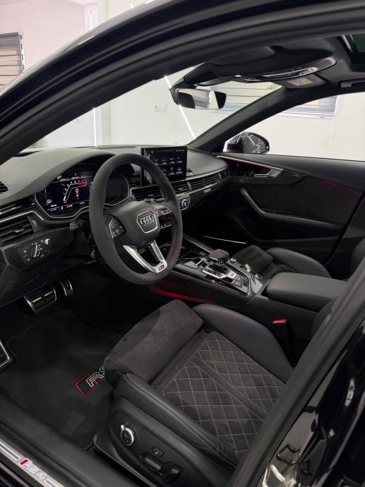 Audi RS4 AVANT 2.9TFSI QUATTRO S-TRONIC, fotografija 11