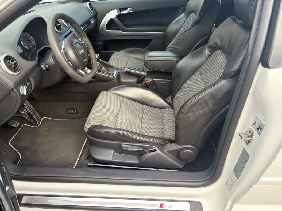 Audi S3 A3 2,0 TFSI 370ks, fotografija 13