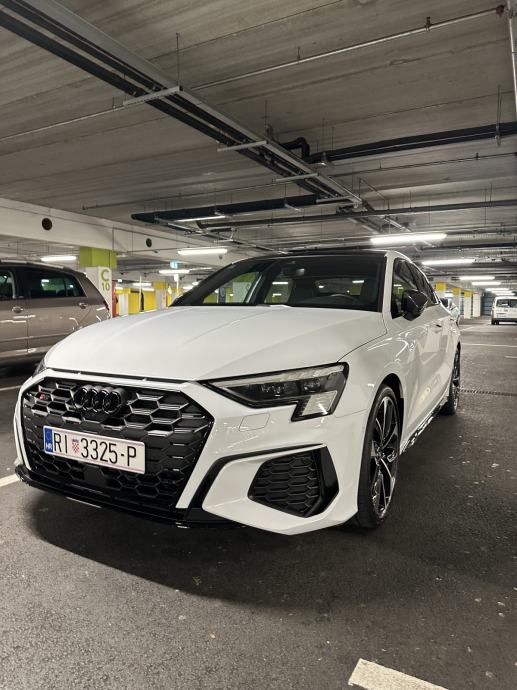Audi S3 Limousine quattro 310 KS, Matrix, B&O, panorama, 1. vlasnik, fotografija 4