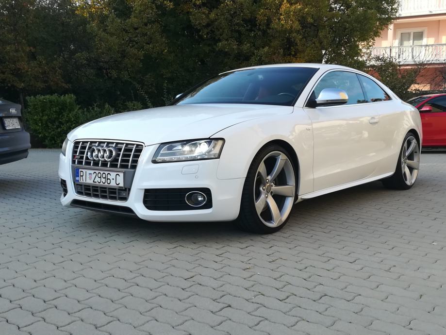Audi s5 v8