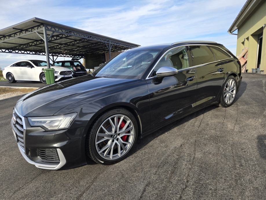 Audi S6 Avant