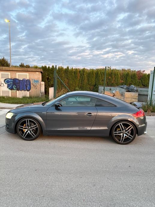 Audi TT 2.O TFSI, fotografija 5