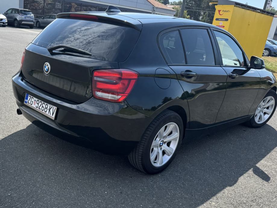 BMW 116d 2.0 116 KS | PDC | GRIJANJE SJEDALA | REG. 11/2026, fotografija 5