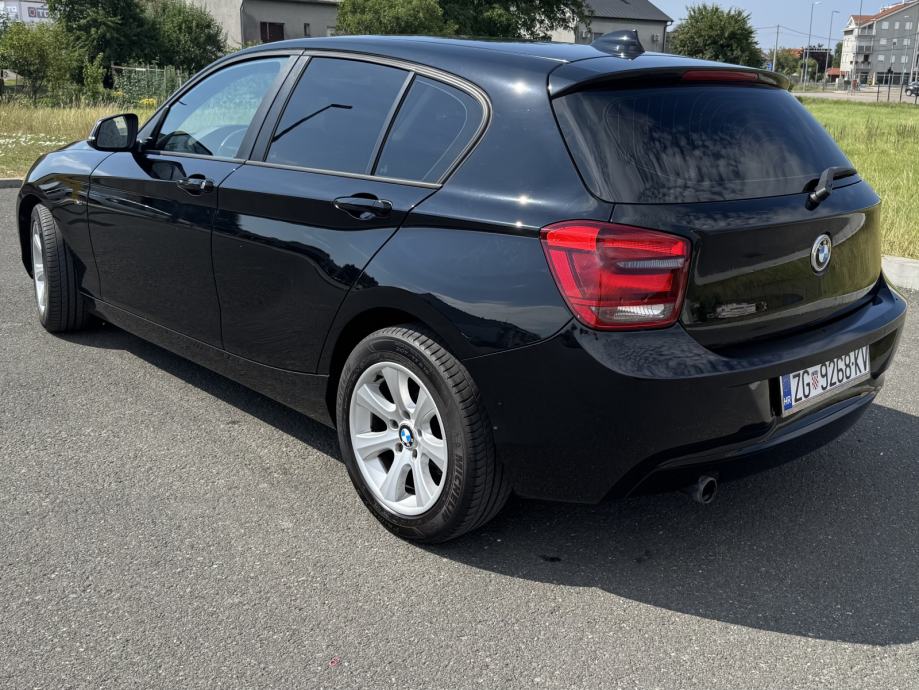 BMW 116d 2.0 116 KS | PDC | GRIJANJE SJEDALA | REG. 11/2026, fotografija 7