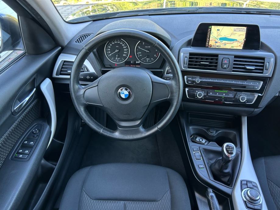 BMW 116d 2015.,hatcback, reg:23.11.2026.,NAVI, SERVISNA, GARANCIJA...., fotografija 8