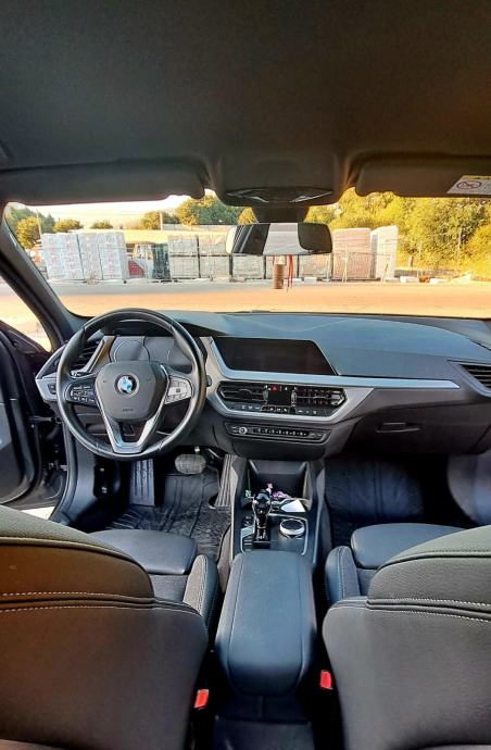 BMW 116d Automatik | 2020. | Head-Up | Driving Asist | Kamera | Navi, fotografija 7