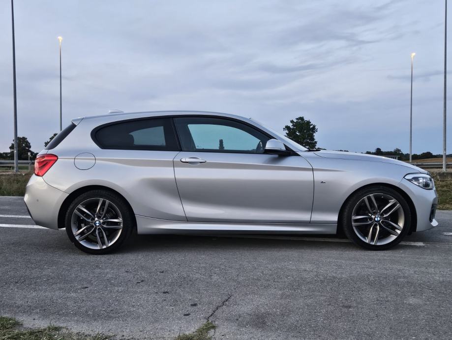 BMW 118 d M paket, fotografija 7