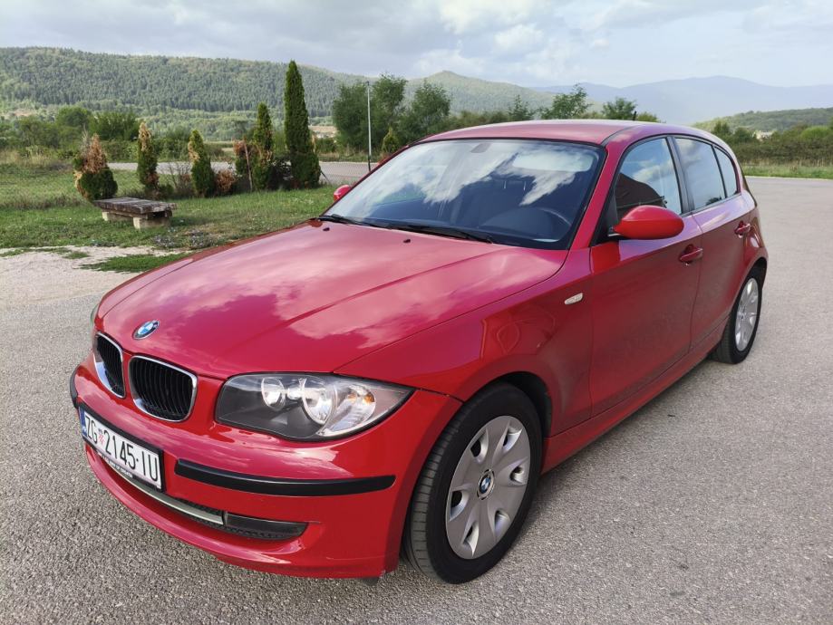 BMW Serija 1 E87 LCI, fotografija 2