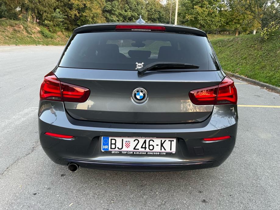 BMW 118D 2019g, fotografija 2