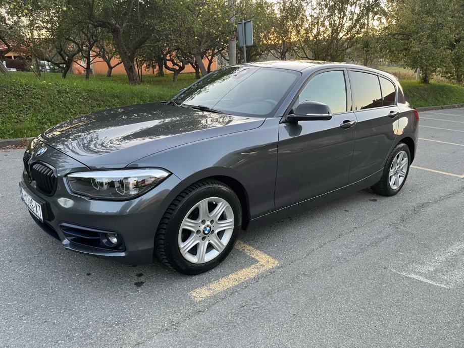 BMW 118D 2019g, fotografija 9