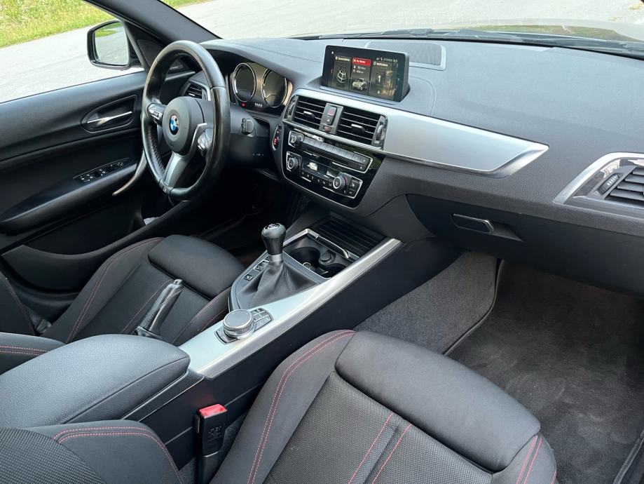 BMW 118D 2019g, fotografija 11