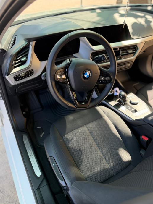 BMW 118d Advantage *Automatik *LED *Kamera, fotografija 7