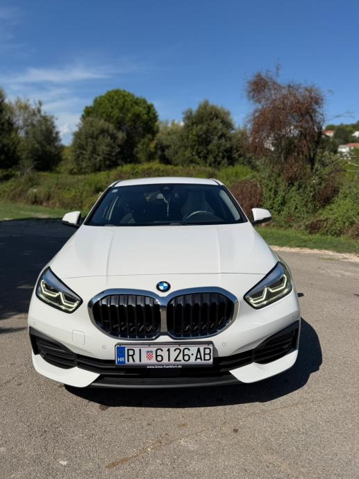 BMW 118d Advantage *Automatik *LED *Kamera, fotografija 9