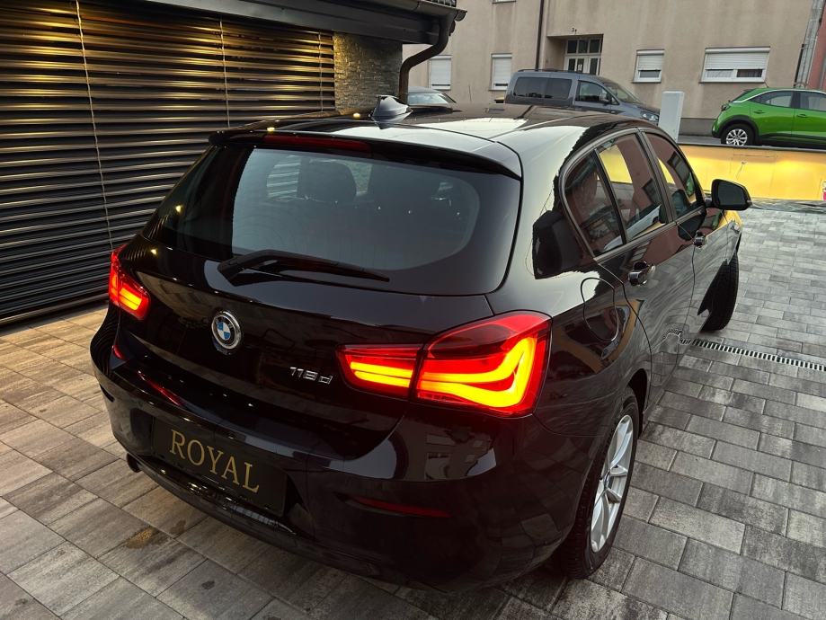 BMW 118d automatik, fotografija 6