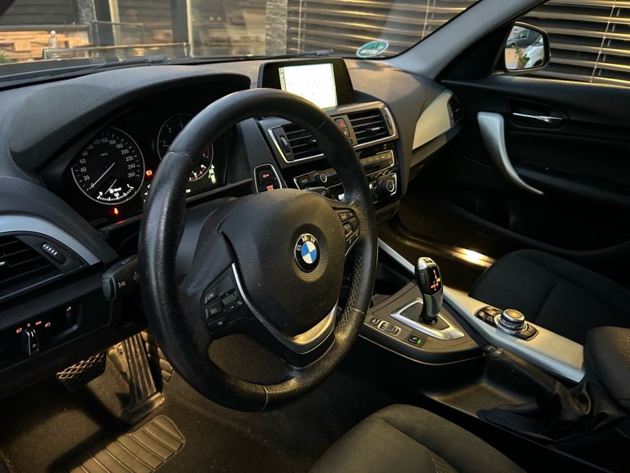 BMW 118d automatik, fotografija 11