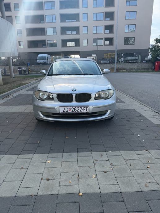 BMW 118d e87, 143ks, 2.0, fotografija 3
