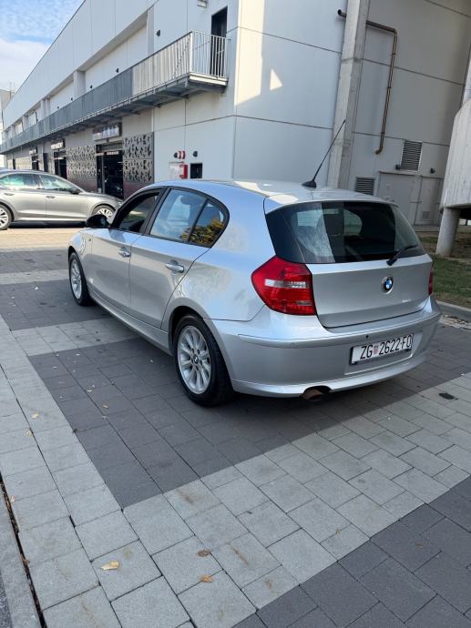 BMW 118d e87, 143ks, 2.0, fotografija 4