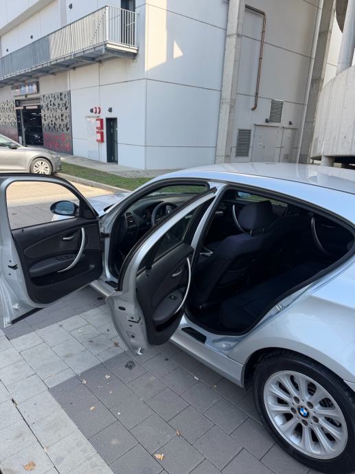 BMW 118d e87, 143ks, 2.0, fotografija 7