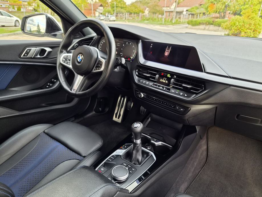 BMW 118i, F40, 2020., M PAKET, TOP STANJE, SERVISNA, fotografija 20