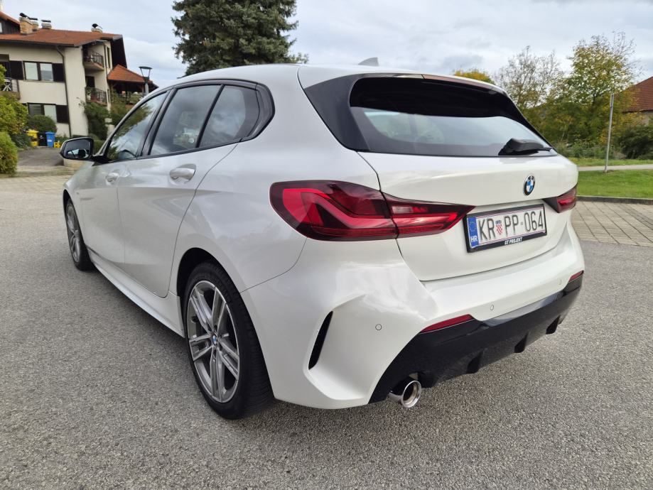 BMW 118i, F40, 2020., M PAKET, TOP STANJE, SERVISNA, fotografija 5