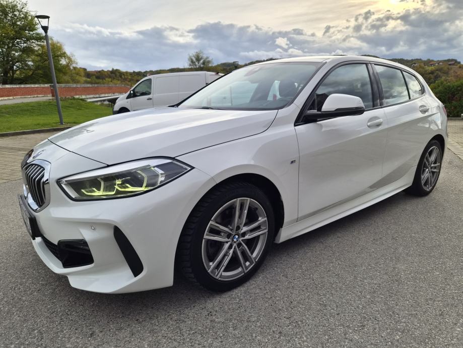 BMW 118i, F40, 2020., M PAKET, TOP STANJE, SERVISNA, fotografija 2