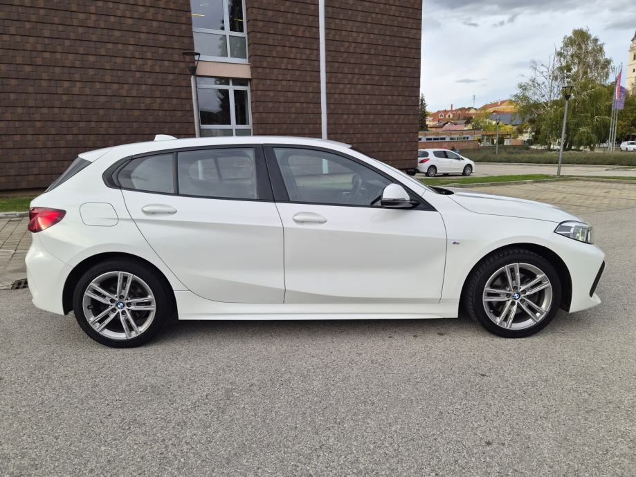 BMW 118i, F40, 2020., M PAKET, TOP STANJE, SERVISNA, fotografija 9