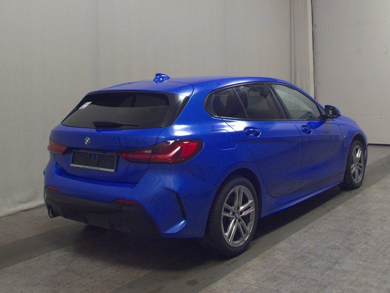 BMW 118i M Sport automatik • Full LED • navigacija, fotografija 4