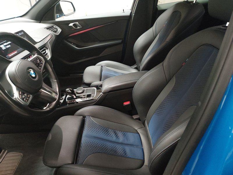 BMW 118i M Sport automatik • Full LED • navigacija, fotografija 6