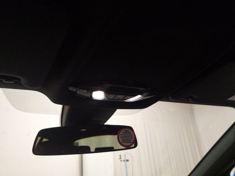 BMW 118i M Sport automatik • Full LED • navigacija, fotografija 13