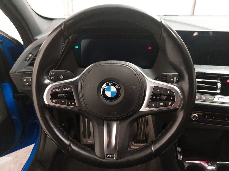 BMW 118i M Sport automatik • Full LED • navigacija, fotografija 18
