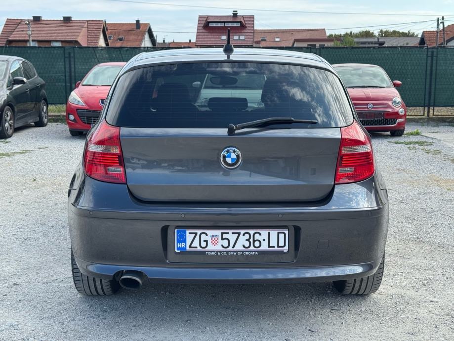 BMW 120d, M-PAKET, Panorama, Ekran, fotografija 5
