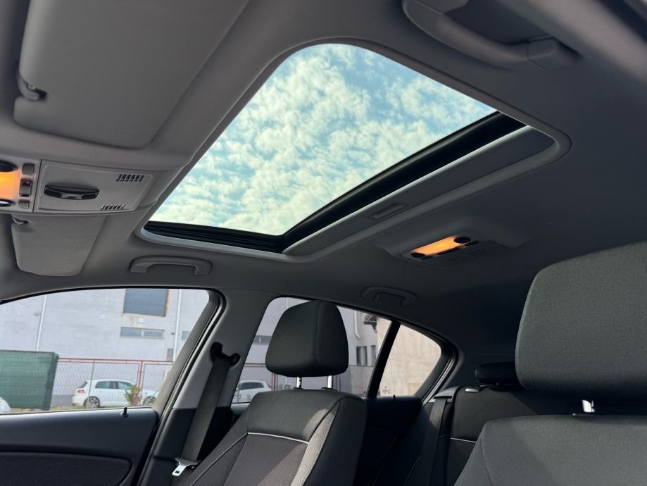 BMW 120d, M-PAKET, Panorama, Ekran, fotografija 8