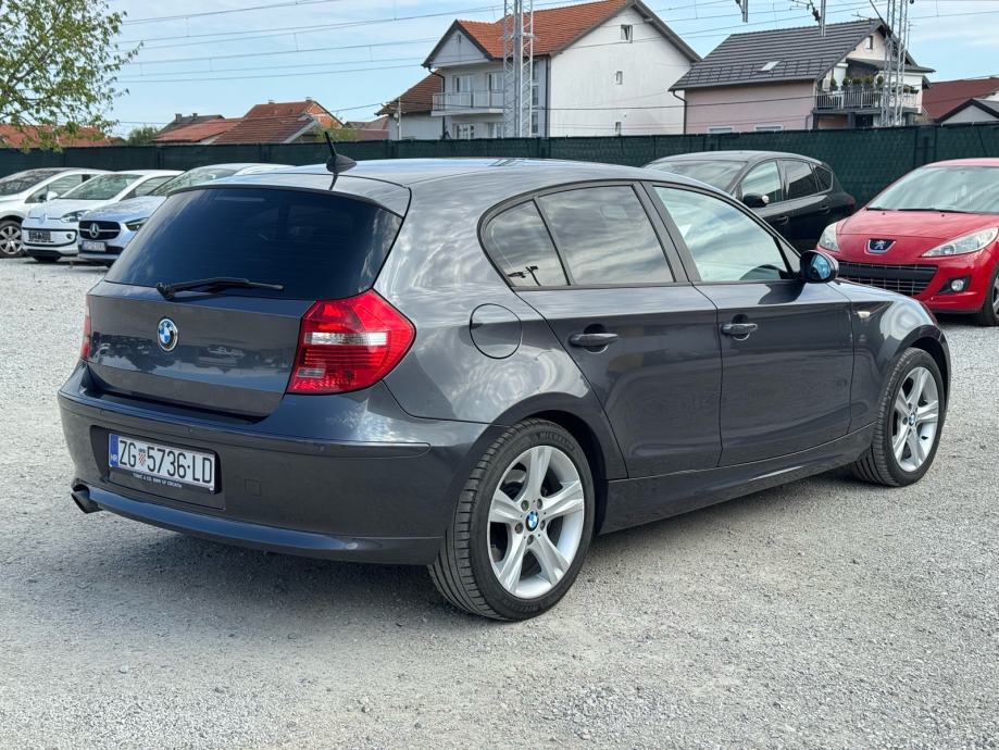 BMW 120d, M-PAKET, Panorama, Ekran, fotografija 6