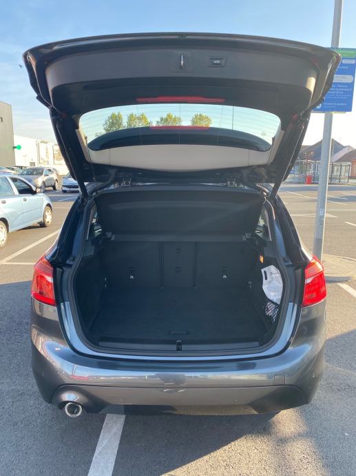 BMW 2 ACTIVE TURER 216D 2019GOD REG. DO 6.2027 GOD., fotografija 5