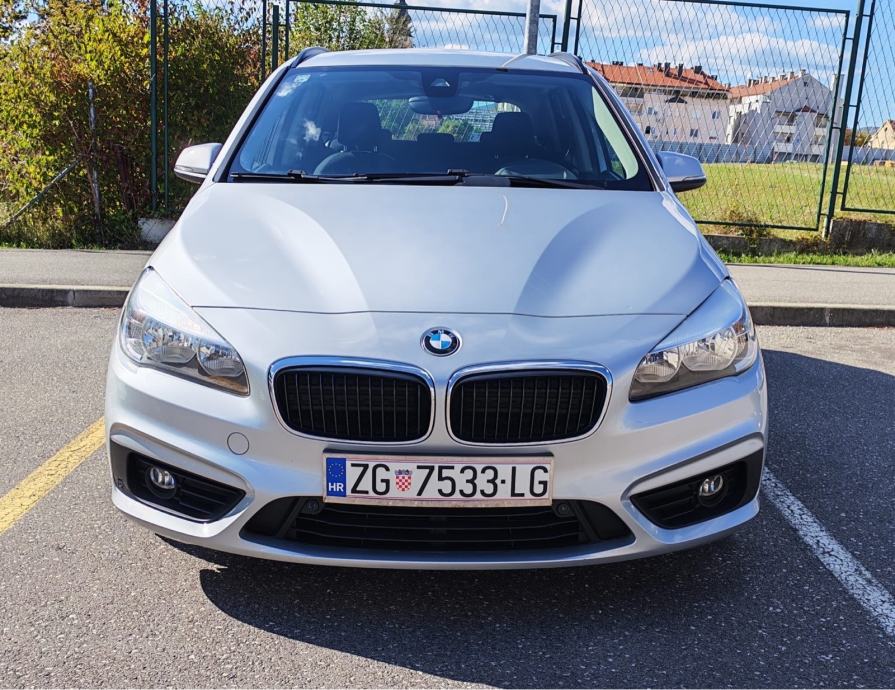 BMW 214d /255tkm/prvi vlasnik/samoparkiranje/grijanje sjedala/odličan/, pogled izvana - slika 5