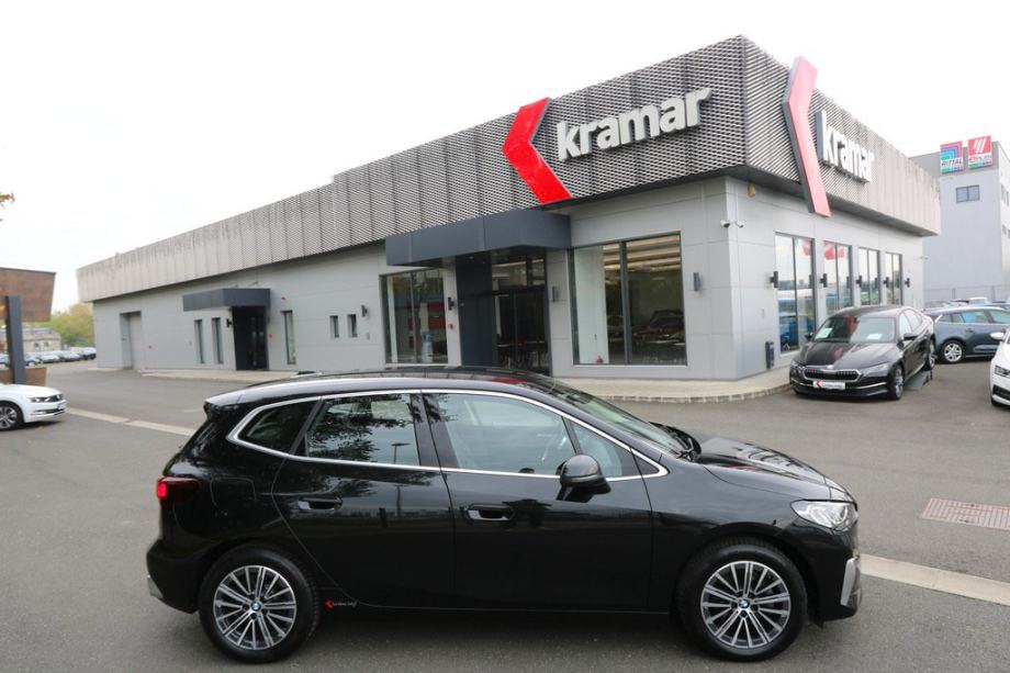 BMW 218 D Active Tourer Automatik Luxury Line VIRTUAL COCKPIT 150 KS, fotografija 2