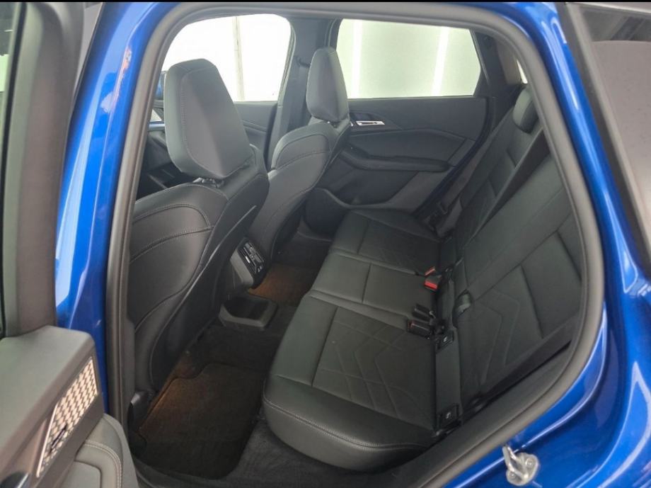 BMW 218d 11/2024, M-sport, pano, 360, harman, full! Reg.godinu dana, fotografija 14