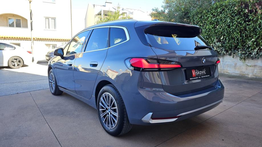 BMW 218D ACTIVE TOURER 2025 LUXURY LINE SERVISNA JAMSTVO, fotografija 7